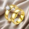 2025 novo moda europeia e americana anel de casal de aço inoxidável design simples nicho alto senso anel liso anel de zircônia