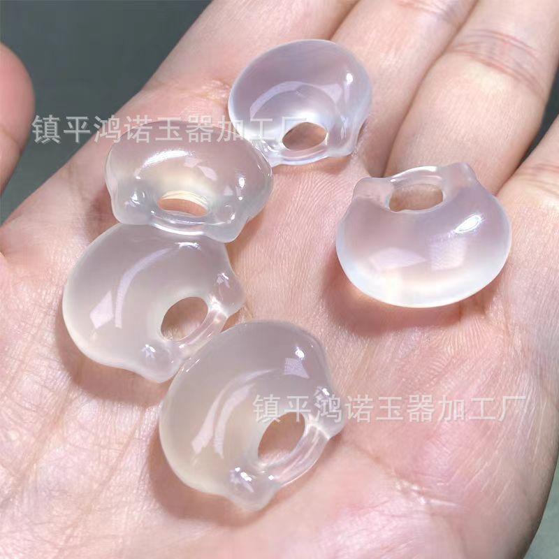 玉髓吊坠