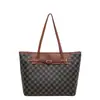 Bolsa versátil de temperamento design com senso de outono 2026 bolsa feminina grande capacidade para o dia a dia bolsa tote retrô para o dia a dia moderna