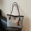 Bolso Casual Simple de Gran Capacidad Transfronterizo para Mujer Moda Nueva Otoño e Invierno 2026 Bolso de Hombro Versátil Bolso Tote para el Trabajo