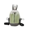 Bolso de pecho ligero, bolso para teléfono para hombres y mujeres, mochila casual para exteriores, senderismo, bolso cruzado, bolsa portátil con cordón para botella de agua