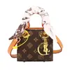 Bolsa de Mão Mini Nova Estilosa Outono/Inverno 2026 com Estampa, Alta Qualidade, Fashion, Versátil, de Mão e Transversal, Estilo Lady Dior