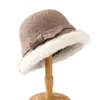 Al por mayor 25 Años Otoño e Invierno Nuevo Estilo Japonés Borde Crudo Festival de Mariposas Sombrero de Pescador para Mujeres con Lana, Cálido y Adelgazante Sombrero de Cubo