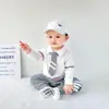 Sección de primavera y otoño no se actualiza regularmente para traje de escalada khayi mono bebé recién nacido algodón manga larga pijama moda
