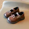 Sapatos de Menina Sapatos de Princesa de Couro para Crianças 2023 Novo Estilo de Verão Mocassins para Meninas Pequenas Bebês Sola Macia