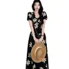 Elegante Vestido Floral de Moda Estilo Francés con Cuello en V Ceñido a la Cintura Adelgazante 2026 Nuevo Vestido Retro Elegante de Moda