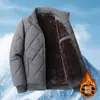 2026 Nueva Chaqueta Administrativa de Soft Shell de Algodón para Hombre Chaqueta para Hombres de Mediana Edad y Mayores Ropa Exterior para Hombre con Forro de Terciopelo Grueso Otoño e Invierno Cuello Alto