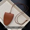 Bolsa de moedas de couro vintage, colar de pescoço, pequena corrente longa de lã, fone de ouvido, capa protetora, colar de alta qualidade para mulheres
