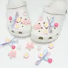 Charms KT Crocs Estrella Negra Polvo Dibujos Animados Resina Versátil Lindo DIY Accesorios Decorativos Hebillas Decorativas Desmontables