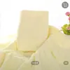 Toalha de banho em relevo cabeça de urso flor amor 70*140cm 140 gramas quadradas vívida e bonita