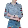 Nueva Camisa Bordada Talla Grande Estilo Coreano Moda Femenina Holgada Adelgazante Simple Camisa de Manga Media