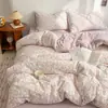 Juego de ropa de cama de cuatro piezas estilo pastoral con estampado floral de gasa de doble capa de algodón puro sábana de algodón con estampado de dibujos animados funda de edredón se puede dormir en ropa interior ropa de cama