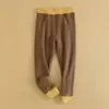 Pantalones cálidos para niños, Clase A, invierno, engrosados de tres capas, pantalones de algodón para niños, ropa interior para niñas, pantalones de otoño, pantalones base de forro polar cepillado para niñas