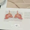 Luxo Leve, Elegantes e Sofisticados Deslumbrantes Brincos de Folha Curva em Forma de Pétala, Modernos e Brilhantes Brincos Estéreo de Folha Cravejados com Zircônia