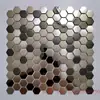 Mosaico Hexagonal de Acero Inoxidable Metalizado Espejo Dorado Cepillado Azulejo KTV Bar Pared Redonda para Fondo de TV