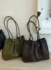 Bolsa Feminina de Ombro Único Nova Coleção Primavera/Verão 2026 Textura Trançada Temperamento Simples Bolsa de Axila Bolsa Tote de Alta Qualidade para o Trabalho