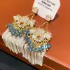 Pendientes de Flor de Perla con Circonita Incrustada de Diamantes de Lujo, Pendientes de Moda de Lujo Ligero y Gama Alta, Pendientes de Estilo Europeo y Americano con un Diseño de Nicho