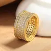Estilo Europeu e Americano de Luxo Leve Cobre Banhado Micro-Incustado Zircônia Anel Largo Fechado Transfronteiriço Redondo Totalmente Diamantado Anel Feminino Atacado Personalização