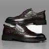 Zapatos de Piel para Hombre, Vestimenta Formal de Negocios, Patrón Tallado Brogue, Zapatos de Oficina Estilo Británico, Zapatos Casuales para Hombre, Piel de Vaca de Primera Capa
