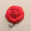 Accesorios para Peine de Flor de Camelia Tridimensional con Borde Quemado Hechos a Mano Coreanos Broche de Perla de Tela DIY Accesorios para Ropa 6.5cm