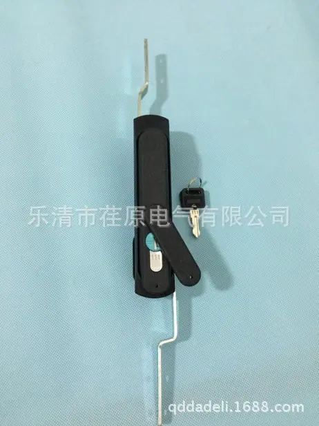 MS825正面