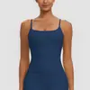 Regata de yoga transpassada com sutiã acolchoado, alças finas, design sem costas, justa ao corpo, secagem rápida, regata esportiva, roupa de yoga para mulheres