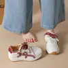 2026 nuevos tenis Forrest Gump de bloques de color estilo Hong Kong, zapatillas casual blancas con cordones para mujer, zapatillas de entrenamiento alemanas de suela gruesa para estudiantes