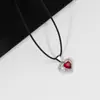 Collar de Cuerda Negro Oscuro Dulce Fresco con Colgante de Corazón Rojo Cruz y Ala Negra, Joyería Transfronteriza Estilo Punk Metálico
