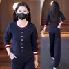 Traje Deportivo de Moda para Mujer 2026 Otoño/Invierno Ropa de Mamá Estilo Coreano Casual Sudadera con Bloques de Color Pantalones de Pierna Ancha Conjunto de Dos Piezas Moderno