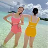 Traje de Banho Triângulo com Suspensório Colorido Doce da Moda e Fofo para Mulheres Biquíni Slimming
