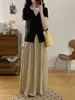 2026 Top Elegante Casual para Mulheres em Estilo Chinês com Decote em V, Manga Curta, Tecido Elástico + Calça de Linho Fluida com Cintura Elástica e Pernas Largas
