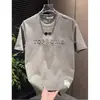 2026 Nueva Camiseta de Manga Corta de Marca Moderna para Hombre con Bordado de Letras Verano Holgada Casual Cuello Redondo Top Versátil Negro