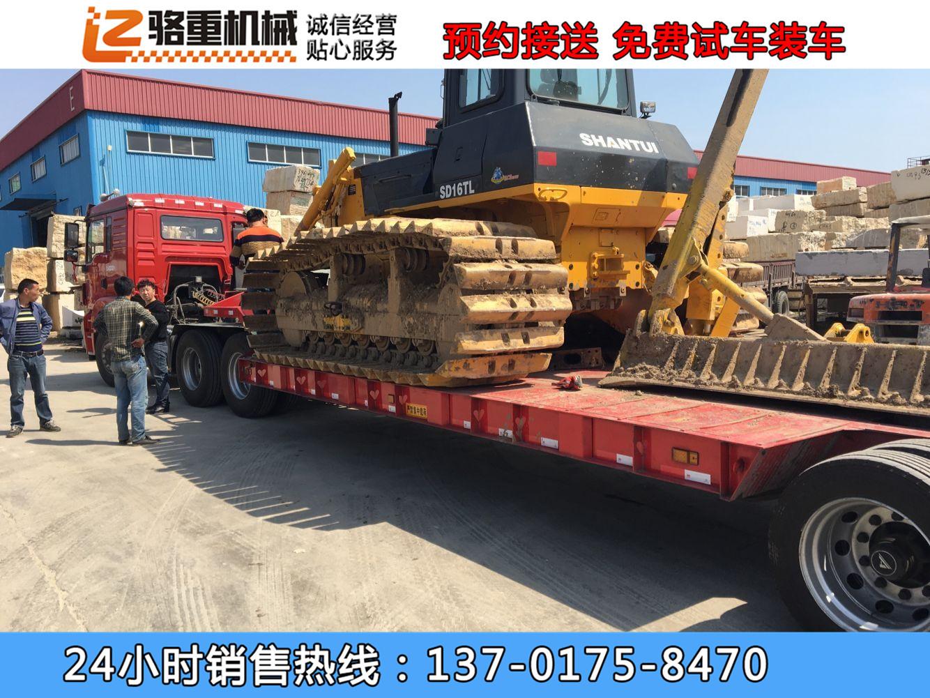 二手推土机装车16.jpg