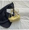 Bolso coreano de nicho dulce tipo satchel, bolso tipo cesta de verduras para mujer 2025, nuevo bolso de cubo de moda y tendencia, bolso bandolera con lazo