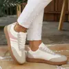Zapatillas de entrenamiento alemanas para mujer 2026 otoño e invierno nuevas transpirables de punto volador casuales versátiles para estudiante zapatillas para correr
