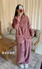 1216 Otoño Invierno Nuevo Conjunto de Pijama de Terciopelo Jaspeado con Solapa y Botones para Mujer Terciopelo Plus Engrosado Cálido de Invierno Ropa de Casa