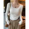 Novos Tops de Malha Cinza de Manga Longa para Mulheres 2025 Ajustados ao Corpo Gola Quadrada High-End Outono e Inverno Tops de Malha Decote Baixo