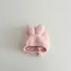 Touca de Bebê Qiunan Inverno Novo Estilo Ins Fofa à Prova de Vento e Quente Touca de Bebê Recém-Nascido Touca com Proteção de Orelha para Crianças