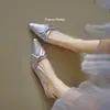 Moda Casual Francesa Nueva de Primavera/Verano 2026 Sandalias Elegantes de Punta Impresionantes Zapatos de Mujer para Comercio Transfronterizo
