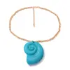 Colar feminino multi-colorido com pingente de concha, estilo de férias criativo e personalizado, simples e versátil, para o dia a dia