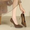 Zapatos de Banquete Negros Sexy Elegantes de Moda Francesa para Socialité Combinados con Vestido Gamuza Boca Baja Tacones Altos con Pedrería para Mujer