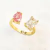 Anillo Abierto de Zirconia Chapado en Oro de 18 Quilates Anillo Ins de Alto Sentido Joyería de Mano Chapada en Cobre Dorado Anillos Transfronterizos Cristal Rosa