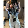 Estilo Tendência e Doce-Cool para Figuras Baixas, Jaqueta de Couro com Patchwork de Jeans Color-Block Elegante Mq1189