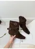 Botas estilosas de outono 2026 com punhos plissados, botinhas curtas coreanas estilo western para mulheres, cinto retrô