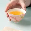 Xícara de mestre de cerâmica rosa pêssego pintada à mão Miyan, feita à mão com borda floral, xícara de chá pessoal para beber chá, conjunto de chá kung fu, recipiente de chá de xícara única