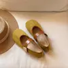 Zapatos planos de una sola tira para mujer de primavera y otoño, nuevo modelo 2026, cómodos zapatos Mary Jane de estilo retro poco profundos, tela cómoda