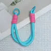 Cordão Colorido Moderno em Blocos de Cor Dopamina, Trama, Alça Curta Grossa, 28cm de Comprimento, Adequado para Bolsas de Garrafa d'Água