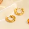Pendientes de Acero de Titanio Lisos 2025 para Mujer, Aros Franceses que No se Desvanecen, Pendientes de Diseño Sencillo, Clips para Orejas con un Toque de Lujo Ligero y Sensación de Alta Gama