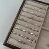 Anel de Verão Versátil em Prata de Lei S925 para Mulheres, Nicho High-End Moda de Luxo Leve Temperamento Que Não Desbota Anel de Dedo Indicador