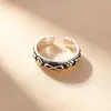 Anillo Retro Hombres Mujeres Personalidad Ins Joyería de Mano Hip Hop Versátil Chapado en Plata Símbolo Envejecido Anillo de Dedo Mantra de Seis Caracteres Venta al por Mayor